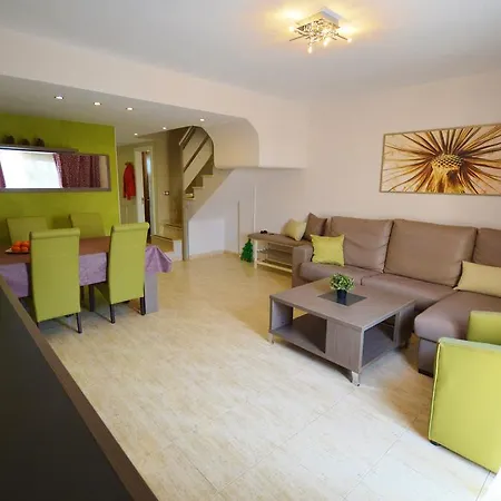 Modern Fanabe Beach Appartement