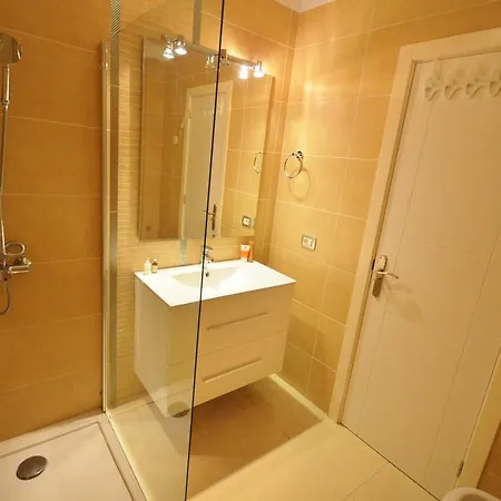 Modern Fanabe Beach Daire Costa Adeje